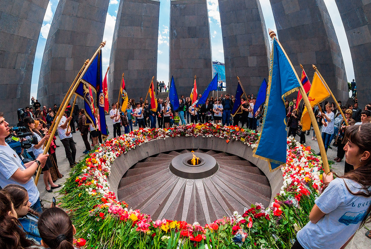 Мемориальный комплекс жертвам геноцида армян в Ереване