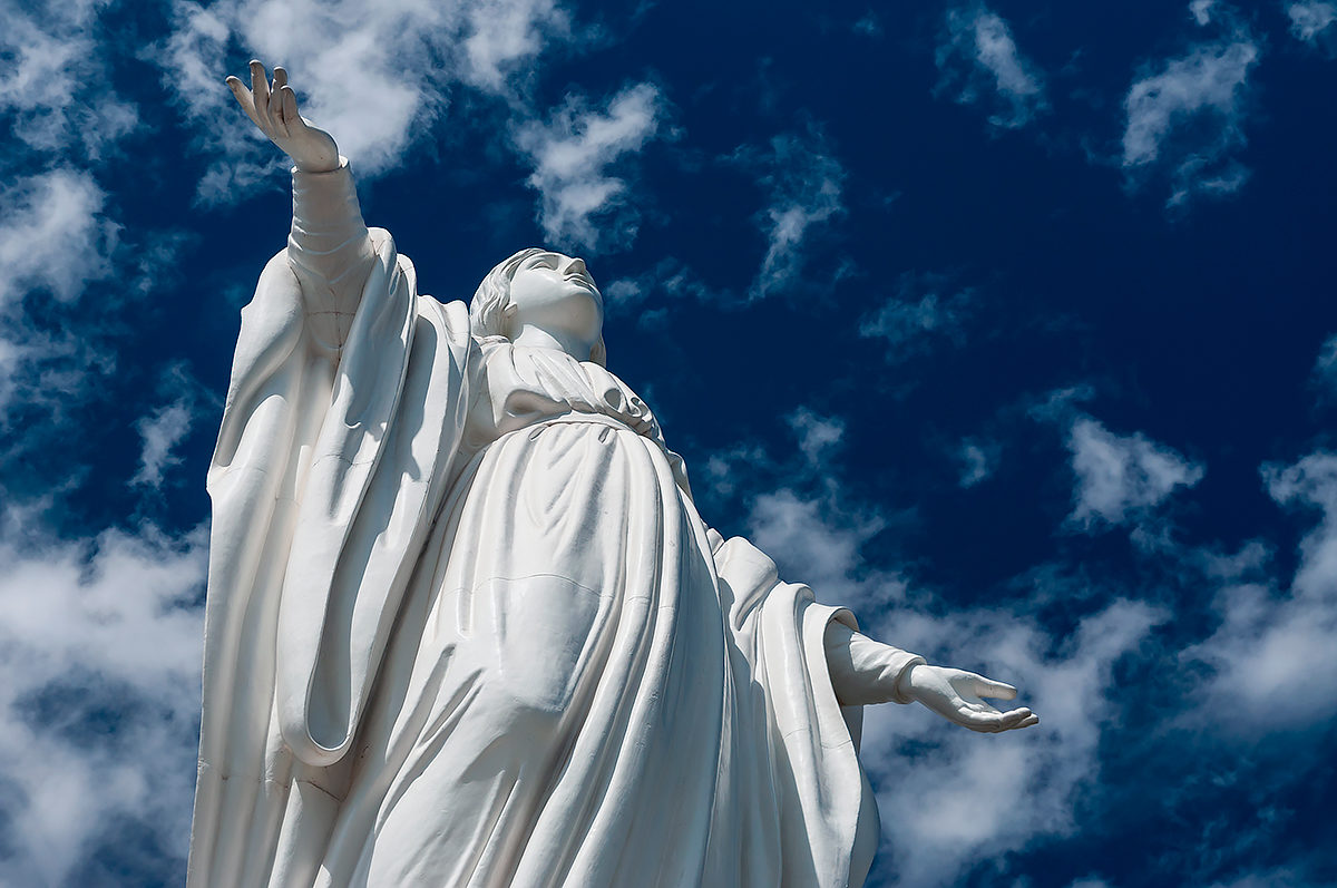 Статуя Девы Марии, Сантьяго, Чили