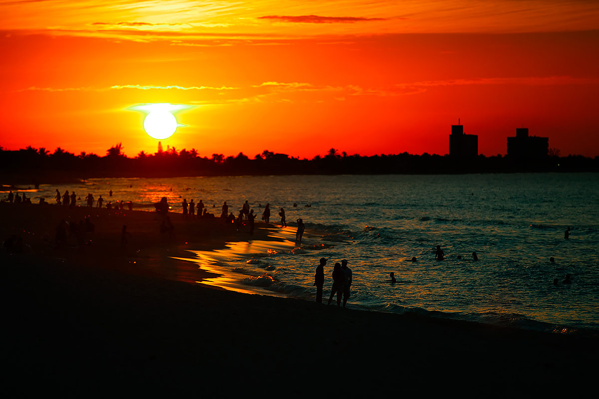 Пляж Варадеро на закате