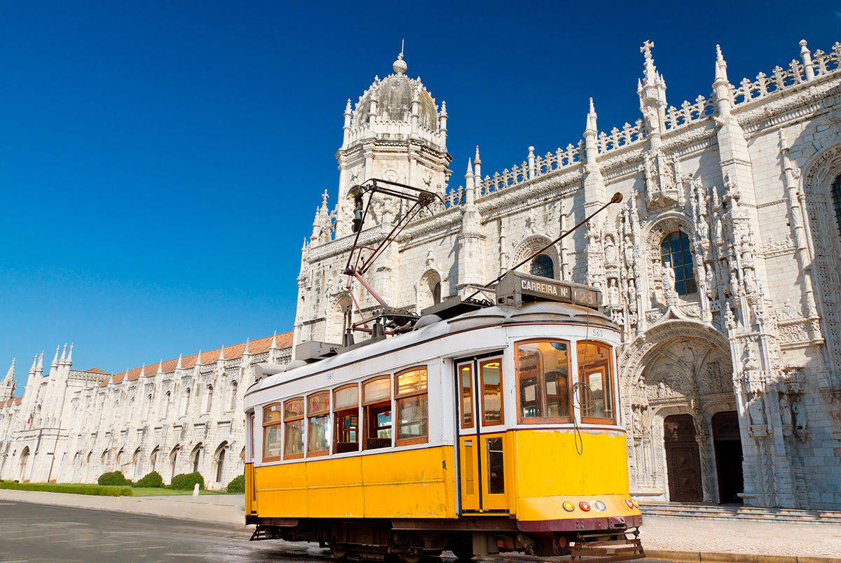 Лиссабонский желтый трамвайчик
