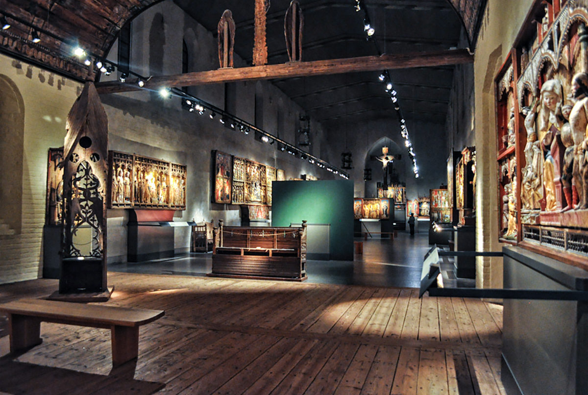 Один из экспозиционных залов Исторического музея Стокгольма