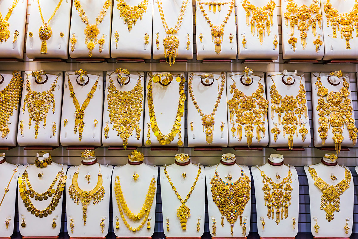 Золотые украшения с востока