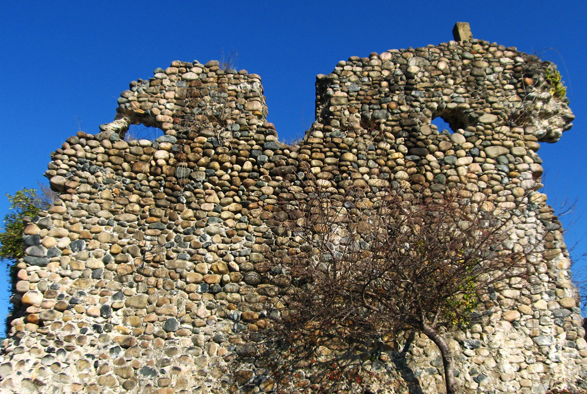 Руины первой башни Келасурской стены, Сухуми