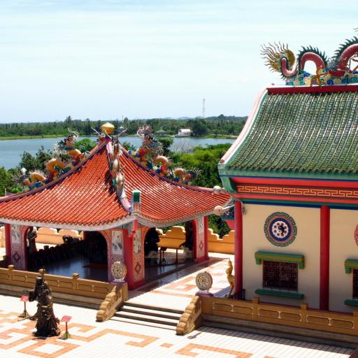 Китайский храмово-музейный комплекс Вихарн Сиен