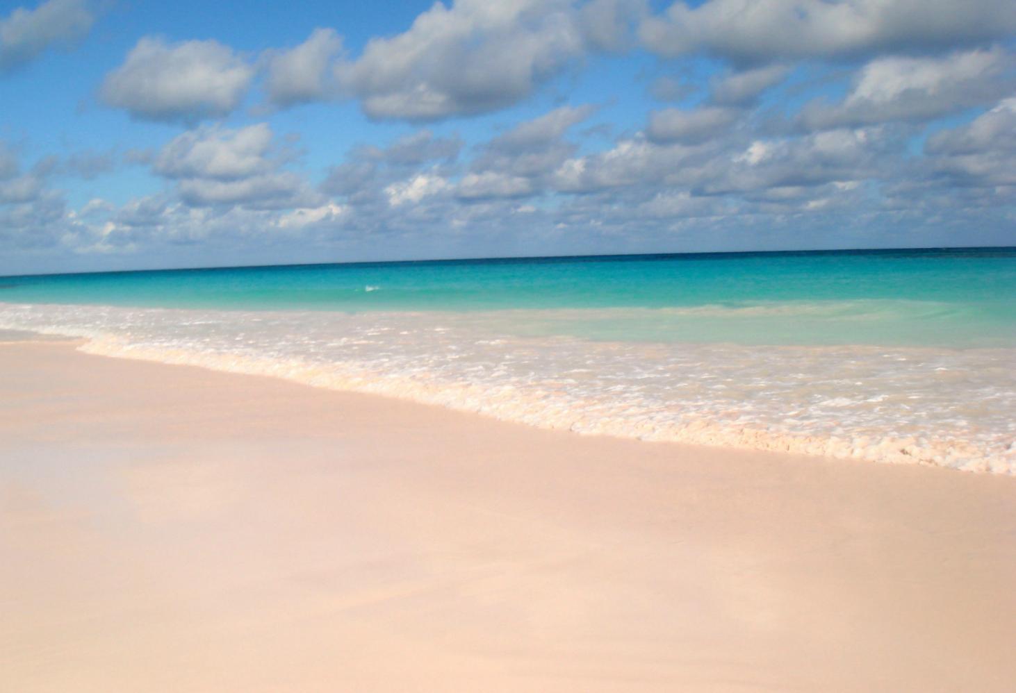 Розовый пляж, о. Харбор, Багамы