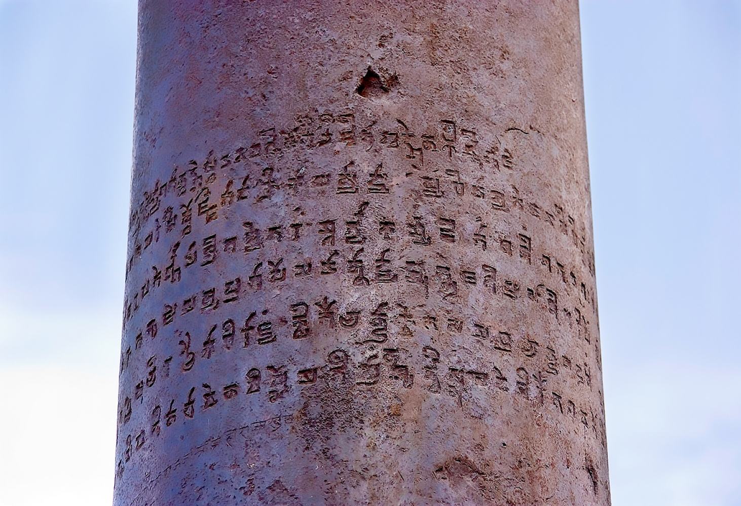 Железная колонна в Дели, Индия