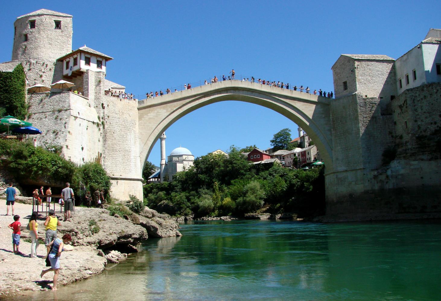 Босния и Герцеговина. Старый мост в Мостаре (Stari Most in Mostar). Мостар